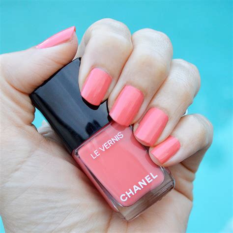 chanel nail polish sea whip|Chanel cruise 2017 nail polish for summer review.